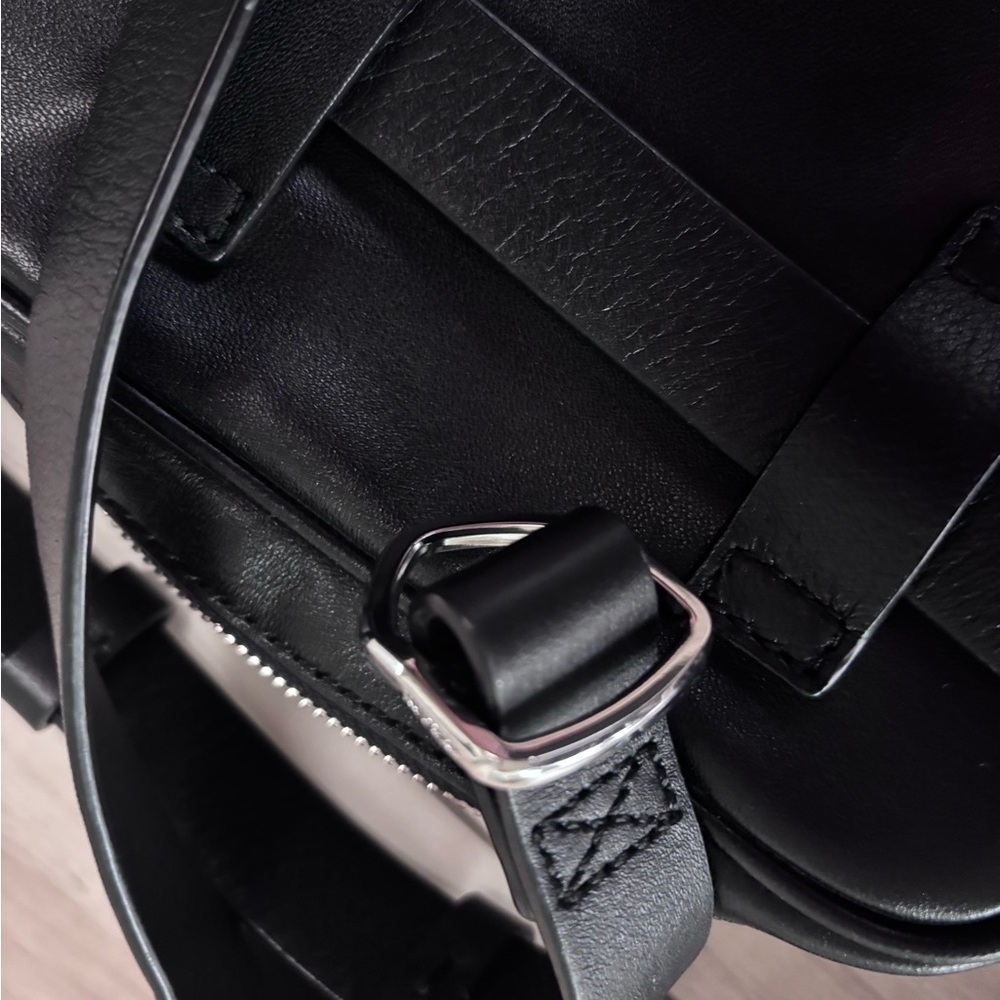 Metallic Silver and Black Quilted Women's Belt Bag - Picture 8 of 10
